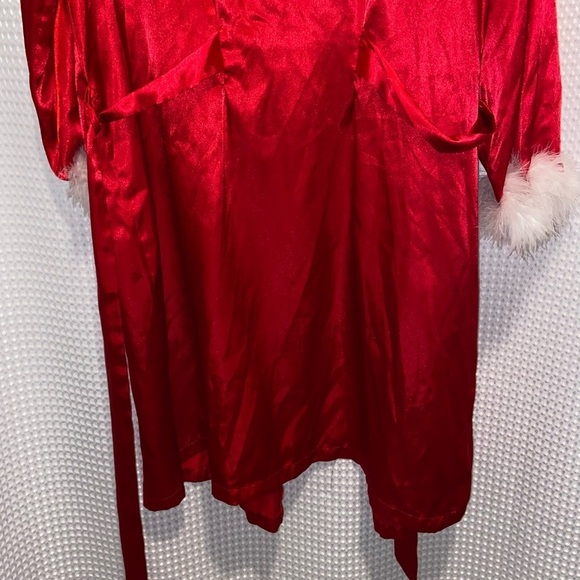 Women’s‎ STUDIO Donatella Y2K mob wife red satin Valentine robe size medium - Picture 5 of 13
